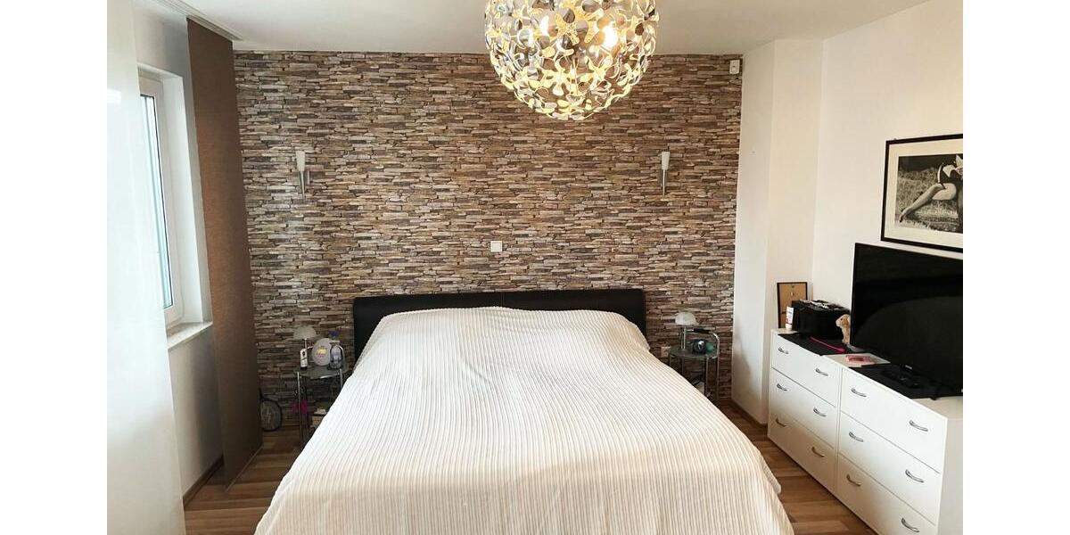 Doppelhaushälfte Essen Stadtbezirk V - 5 Zimmer, 133 m&sup2;, 1.990&euro; | Angebot:25422427