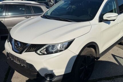 Nissan Qashqai 154.000 km 9.900 &euro; Marl 45772