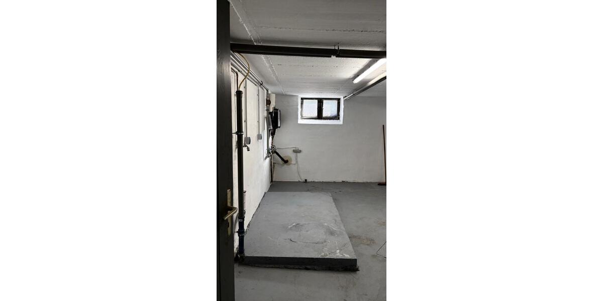 Erdgeschoßwohnung Oberhausen Schmachtendorf - 3.5 Zimmer, 110 m&sup2;, 1.400&euro; | Angebot:26038742