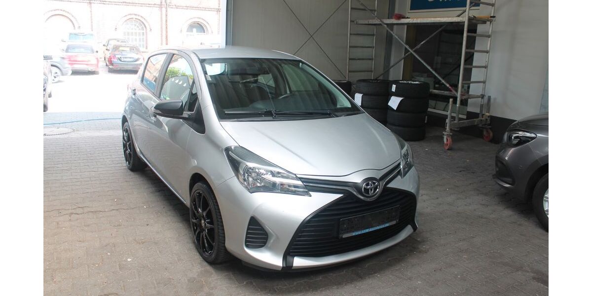 Toyota Yaris 69.312 km 9.999 &euro; Bochum 44867