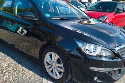 Peugeot 308 133.300 km 6.999 &euro; Dinslaken 46539