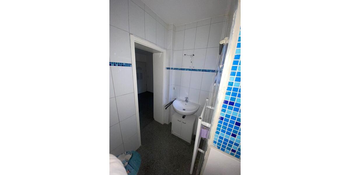 Erdgeschoßwohnung Oberhausen - 1 Zimmer, 110 m&sup2;, 1.425&euro; | Angebot:25967591