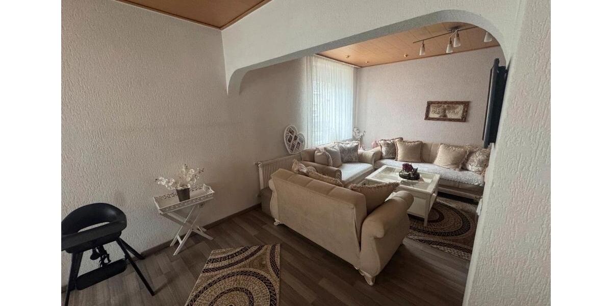 Reihenhaus Duisburg Rheinhausen - 4.5 Zimmer, 128 m&sup2;, 260.000&euro; | Angebot:27231415