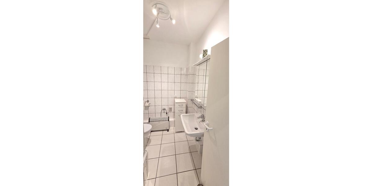 Etagenwohnung Bottrop Feldhausen - 1 Zimmer, 25 m&sup2;, 450&euro; | Angebot:26659106