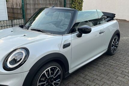 Mini Cooper Cabrio 80.000 km 18.700 &euro; Bochum - Bochum-Ost 44892