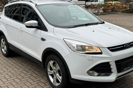 Ford Kuga 111.912 km 10.250 &euro; Gelsenkirchen 45884