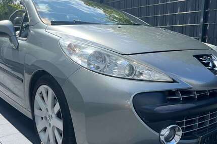 Peugeot 207 152.400 km 3.990 &euro; Bottrop 46238