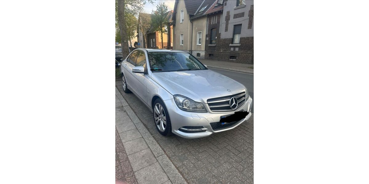 Mercedes-Benz C 200 226.199 km 8.099 &euro; Bottrop 46238