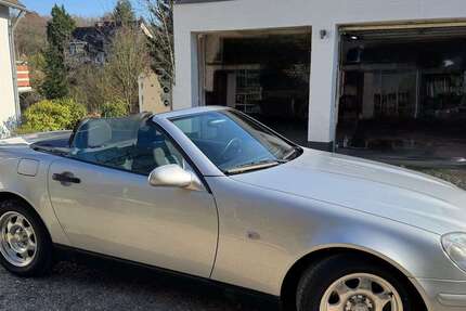 Mercedes-Benz SLK 200 57.658 km 11.500 &euro; Essen, Stadt 45239
