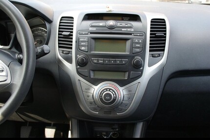 Hyundai IX20 66.000 km 9.990 &euro; Duisburg 47051