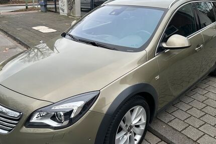 Opel Insignia 227.000 km 5.999 &euro; Duisburg 47226