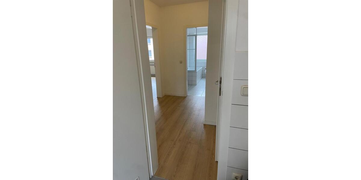 Etagenwohnung Essen Stadtbezirk III - 2 Zimmer, 58 m&sup2;, 580&euro; | Angebot:25884373