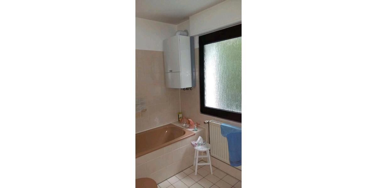 Etagenwohnung Essen Stadtbezirk VII - 4 Zimmer, 99 m&sup2;, 350.000&euro; | Angebot:24655024