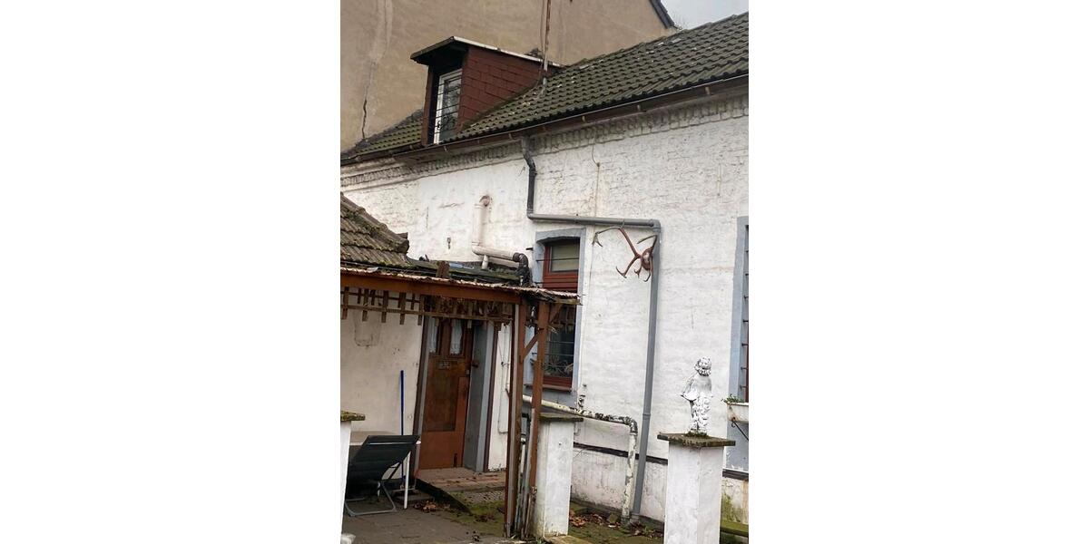 Einfamilienhaus Duisburg Hamborn - 6 Zimmer, 130 m&sup2;, 175.000&euro; | Angebot:27112091