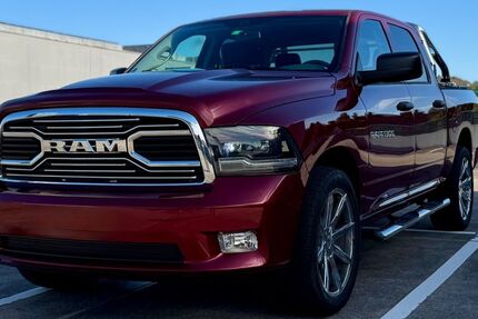 Dodge RAM 124.000 km 22.999 &euro; Dorsten 46282