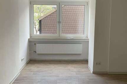 Wohnung Gelsenkirchen Bulmke-Hüllen - 1 Zimmer, 29 m&sup2;, 239&euro; | Angebot:26149958