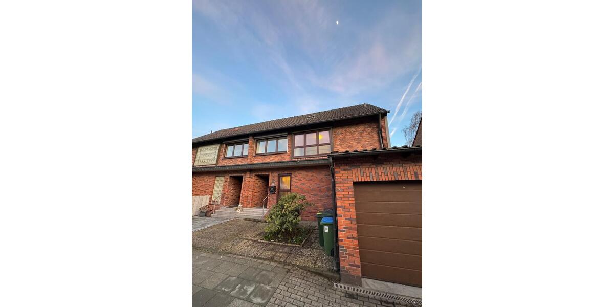 Doppelhaushälfte Oberhausen Schmachtendorf - 5 Zimmer, 120 m&sup2;, 495.000&euro; | Angebot:25250334