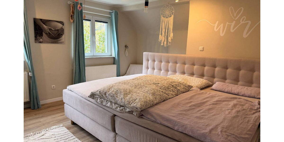 Einfamilienhaus Duisburg Ungelsheim - 7 Zimmer, 180 m&sup2;, 930.000&euro; | Angebot:26156021