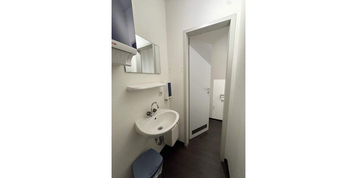 Gewerbeobjekt Oberhausen Osterfeld-West - 1.200&euro; | Angebot:25709854