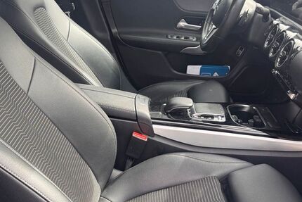 Mercedes-Benz 220 163.000 km 22.000 &euro; Wesel 46483