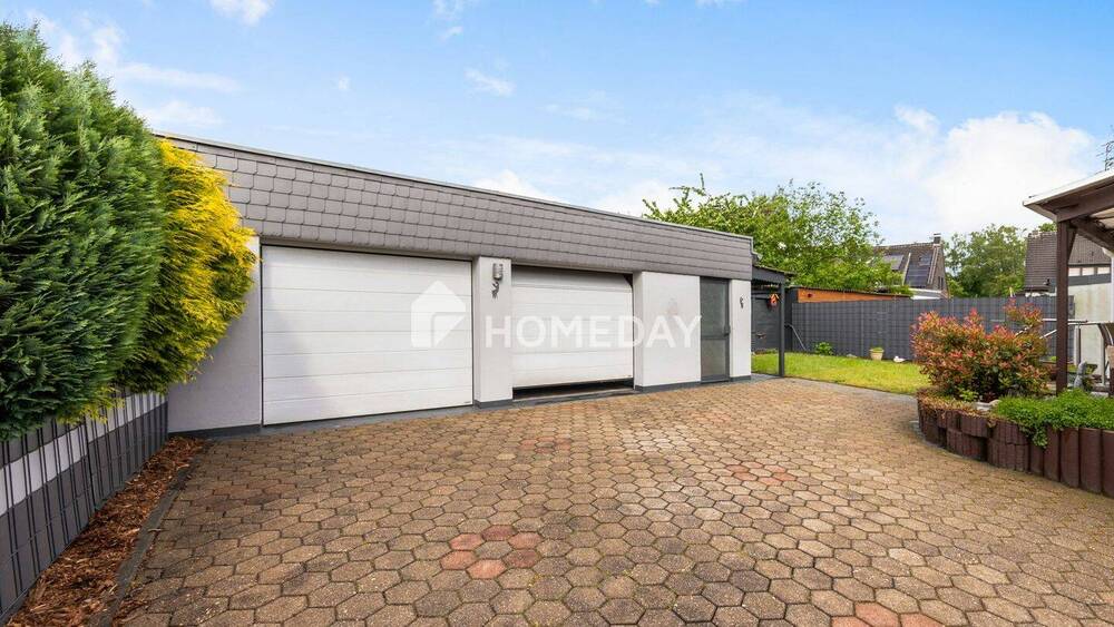 Mehrfamilienhaus, Wohnhaus Oberhausen Sterkrade-Nord - 4 Zimmer, 125 m&sup2;, 399.000&euro; | Angebot:26686072