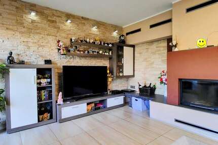 Haus Duisburg Rheinhausen - 8 Zimmer, 160 m&sup2;, 498.000&euro; | Angebot:26186207