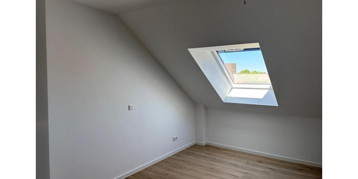 Dachgeschoßwohnung Reken - 4 Zimmer, 128 m&sup2;, 1.543&euro; | Angebot:26385466