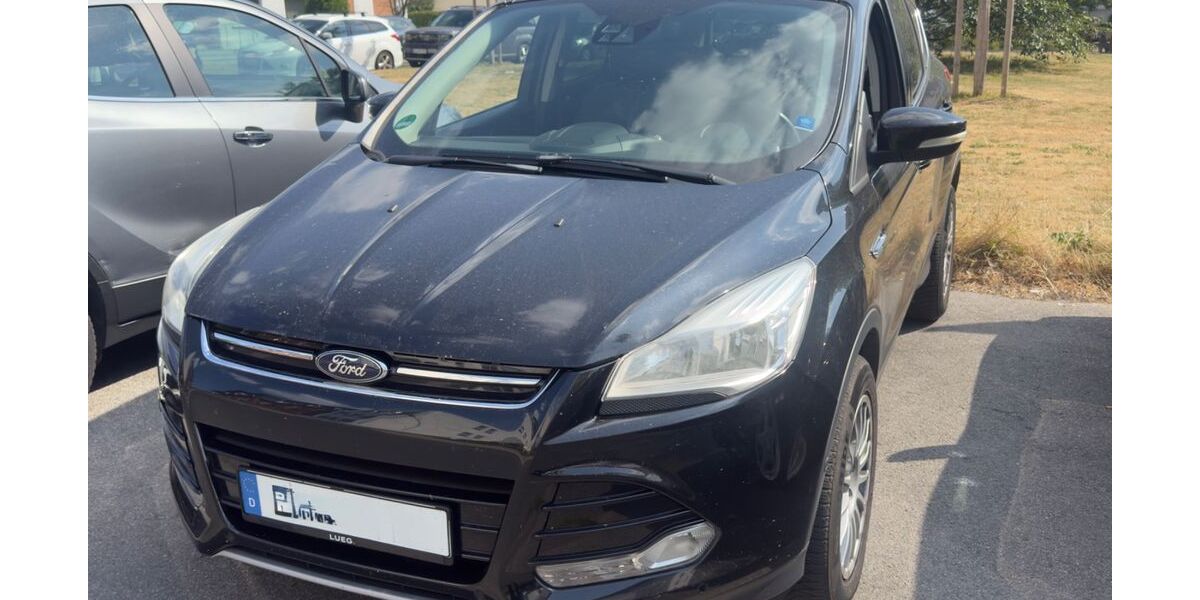 Ford Kuga 215.600 km 4.900 &euro; Essen 45307