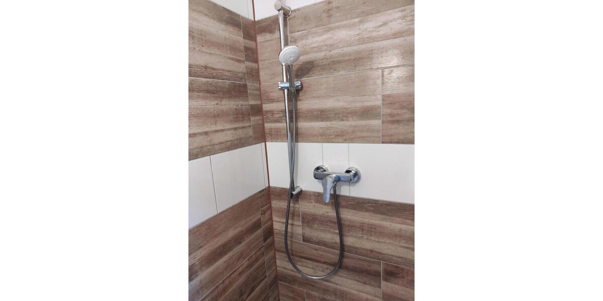 Dachgeschoßwohnung Gelsenkirchen Rotthausen - 2.5 Zimmer, 57 m&sup2;, 399&euro; | Angebot:25995515