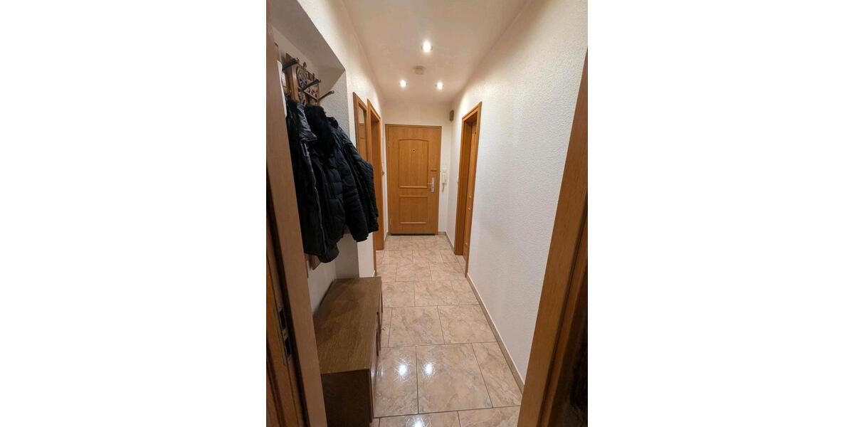 Etagenwohnung Velbert Velbert-Mitte - 2 Zimmer, 63 m&sup2;, 540&euro; | Angebot:25641566