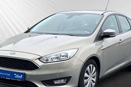 Ford Focus 70.200 km 8.990 &euro; Oberhausen 46145