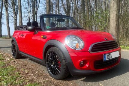 Mini One Cabrio 123.276 km 8.700 &euro; Recklinghausen 45657