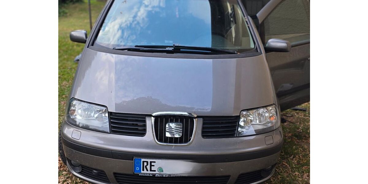 Seat Alhambra 230.123 km 4.799 &euro; Herten 45699