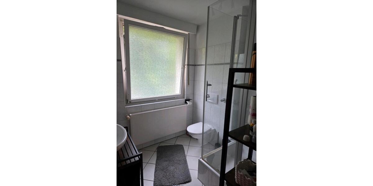 Etagenwohnung Gelsenkirchen Buer - 3 Zimmer, 93 m&sup2;, 950&euro; | Angebot:25936392