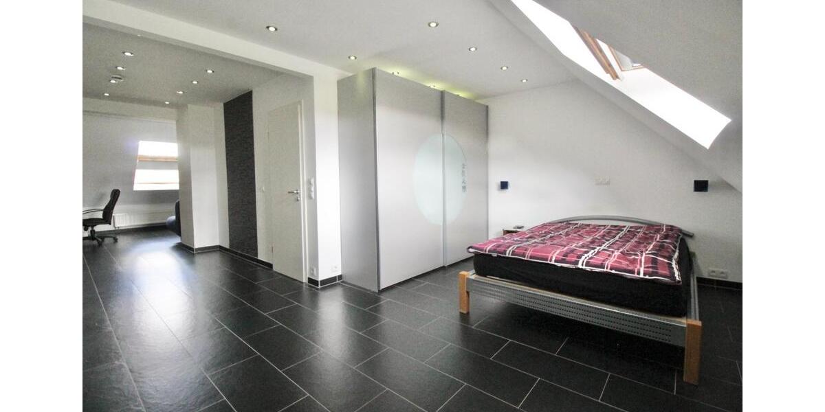 Reihenhaus Wesel - 7 Zimmer, 104 m&sup2;, 365.000&euro; | Angebot:25393572