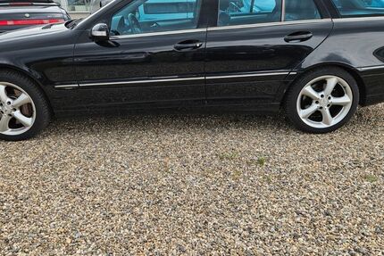 Mercedes-Benz C 320 330.000 km 3.400 &euro; Rheinberg 47495