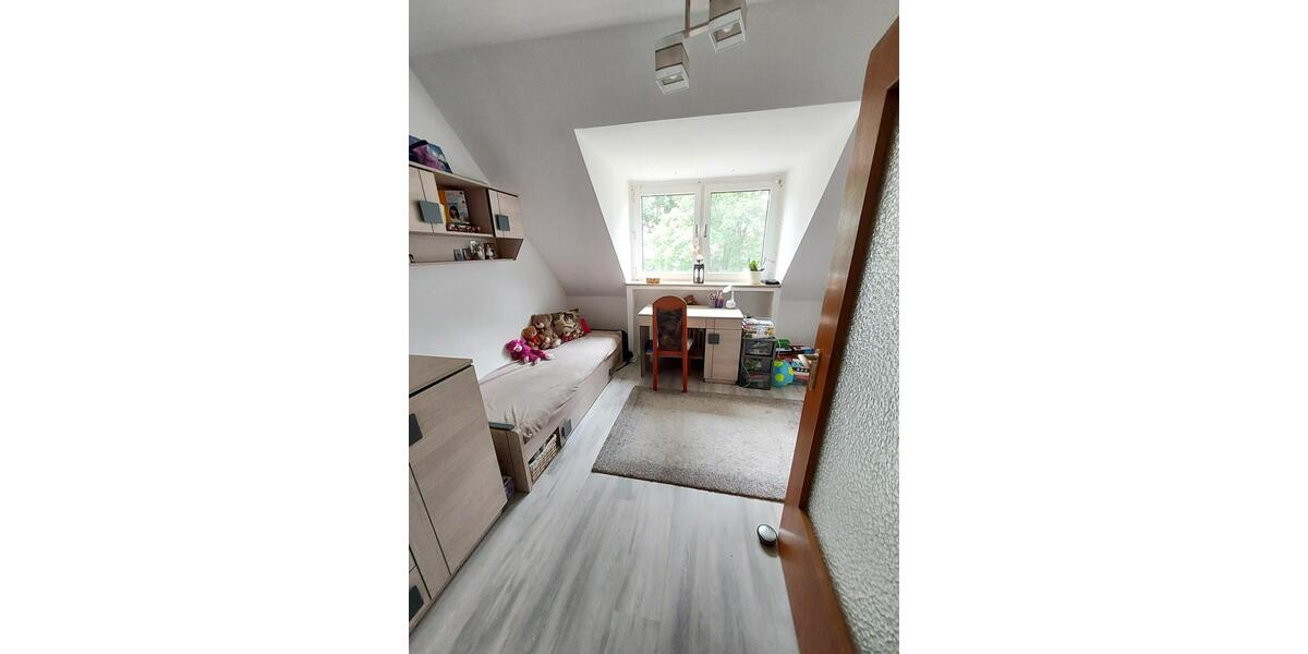 Etagenwohnung Duisburg Mittelmeiderich - 3 Zimmer, 72 m&sup2;, 540&euro; | Angebot:26646005
