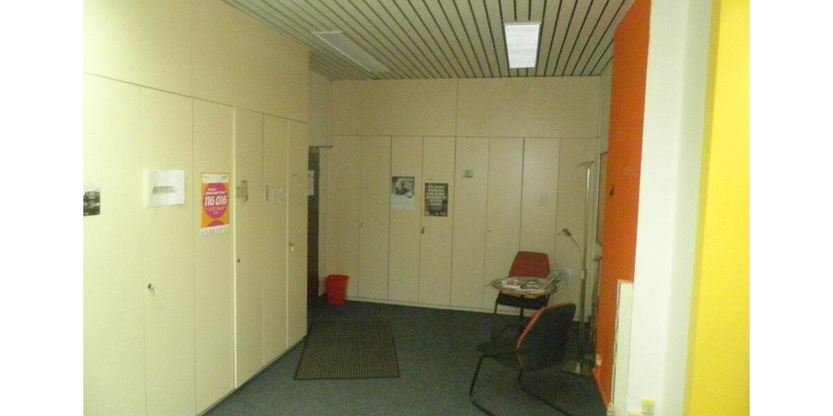 Erdgeschoßwohnung Oberhausen - 3 Zimmer, 64 m&sup2;, 101.000&euro; | Angebot:26134570