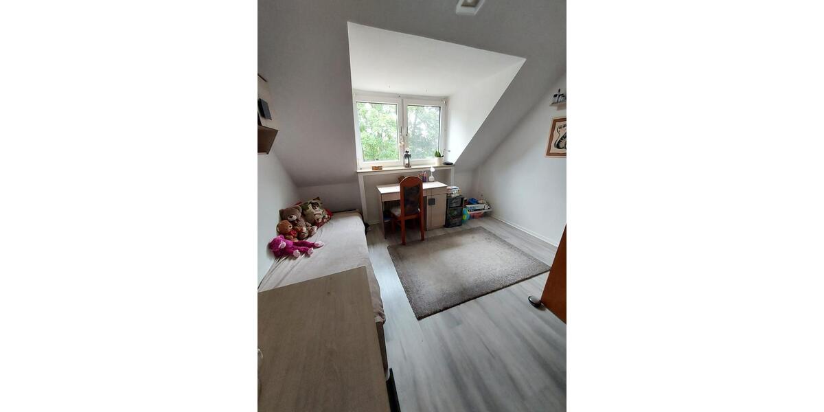 Etagenwohnung Duisburg Mittelmeiderich - 3 Zimmer, 72 m&sup2;, 540&euro; | Angebot:26646005