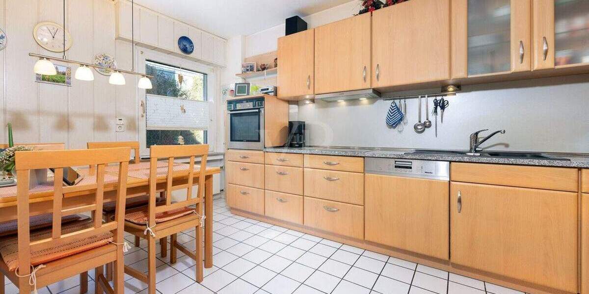 Reihenendhaus Velbert Mitte - 5 Zimmer, 106 m&sup2;, 372.000&euro; | Angebot:25733777