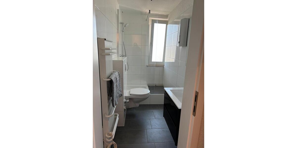 Etagenwohnung Essen Stadtbezirk VI - 2 Zimmer, 53 m&sup2;, 130.000&euro; | Angebot:25554024