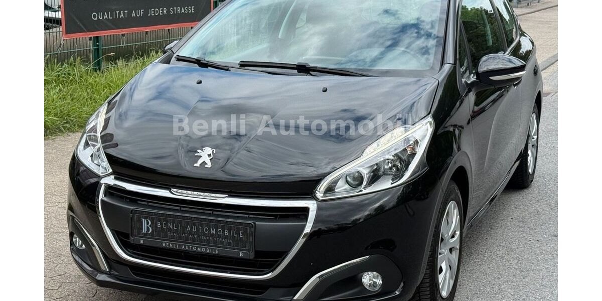 Peugeot 208 105.000 km 5.990 &euro; Oer Erkenschwick 45739