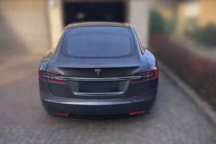 Tesla Model S 405.000 km 22.000 &euro; schermbeck 46514