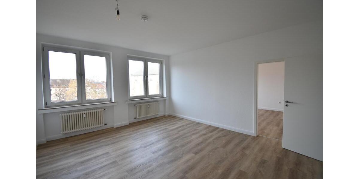 Etagenwohnung Essen Stadtkern - 3 Zimmer, 92 m&sup2;, 945&euro; | Angebot:24862007