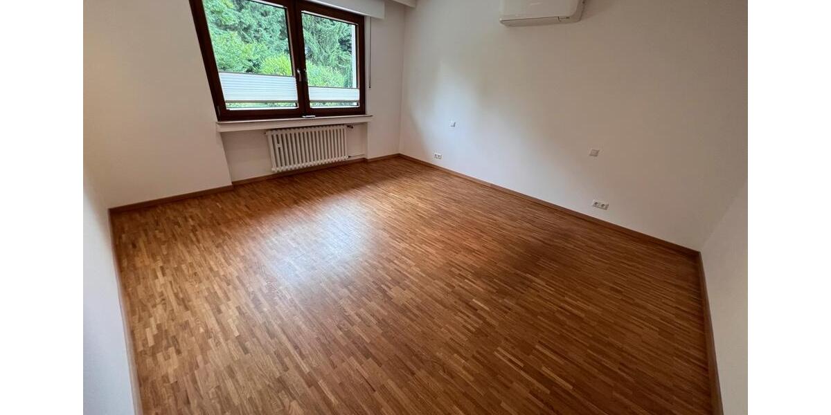 Reihenhaus Mülheim an der Ruhr Mellinghofen - 9 Zimmer, 248 m&sup2;, 660.000&euro; | Angebot:24611100