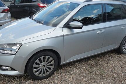 Skoda Fabia 50.000 km 9.900 &euro; HERNE 44651