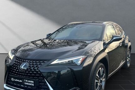 Lexus UX 20.720 km 36.990 &euro; Wesel 46485