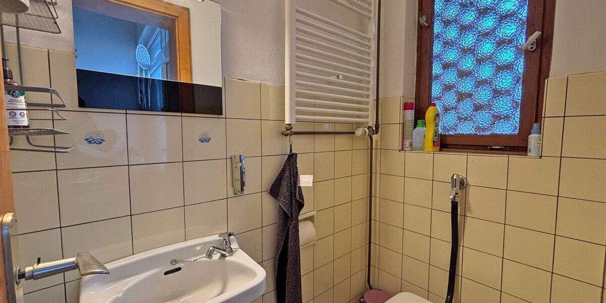 Mehrfamilienhaus, Wohnhaus Voerde Spellen - 6 Zimmer, 165 m&sup2;, 395.000&euro; | Angebot:25741546