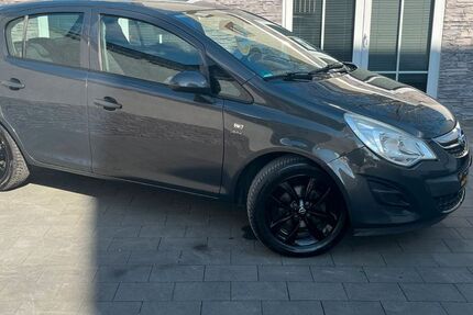 Opel Corsa 89.000 km 5.490 &euro; Oberhausen 46145