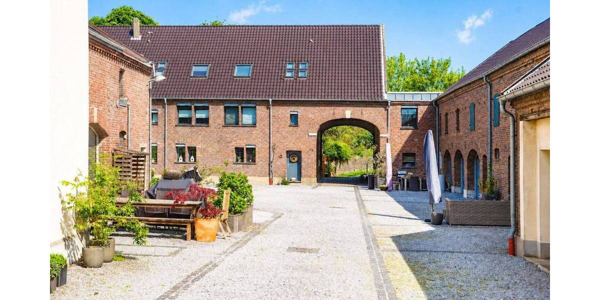 Einfamilienhaus Duisburg / Friemersh. Friemersheim - 4 Zimmer, 231 m&sup2;, 695.000&euro; | Angebot:26596228